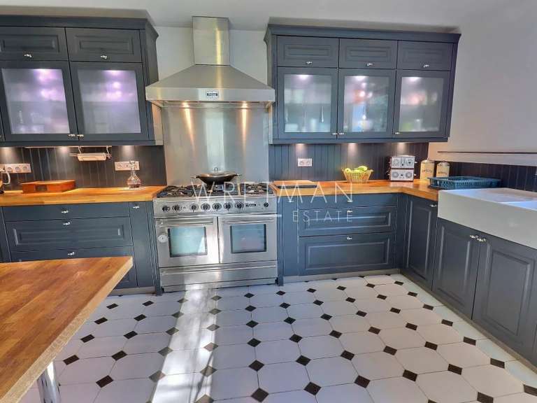 Villa Draguignan - 3 chambres - 180m²