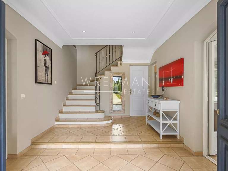 Villa Draguignan - 5 chambres - 281m²