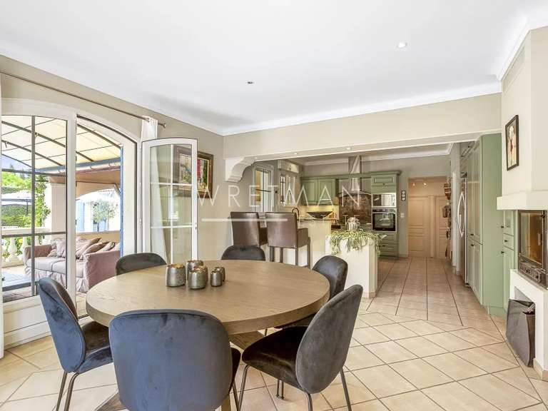 Villa Draguignan - 5 chambres - 281m²