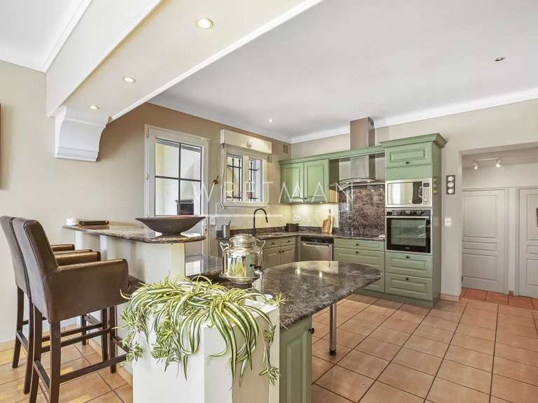 Villa Draguignan - 5 chambres - 281m²