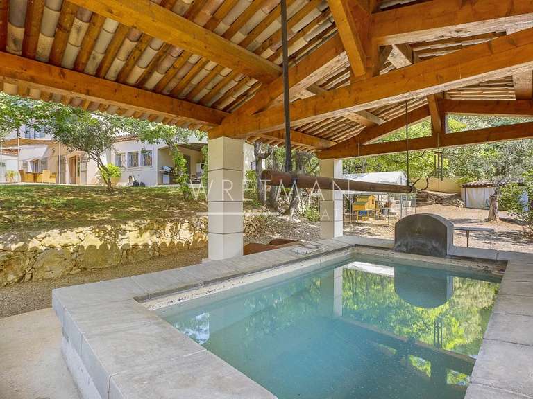 Villa Draguignan - 3 chambres - 436m²