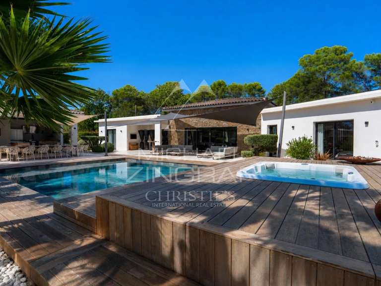 Villa Draguignan - 4 chambres - 200m²
