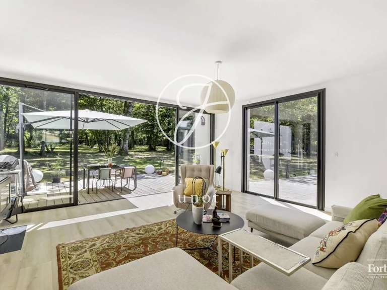 Villa Drémil-Lafage - 3 bedrooms - 200m²