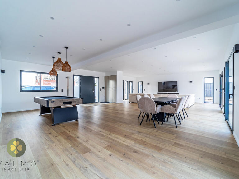 Maison Dreux - 4 chambres - 275m²