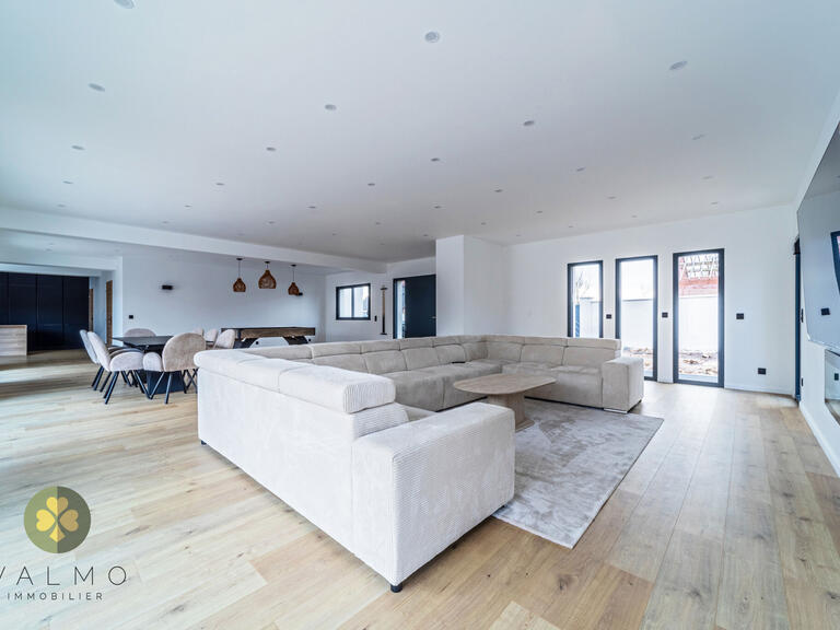 Maison Dreux - 4 chambres - 275m²