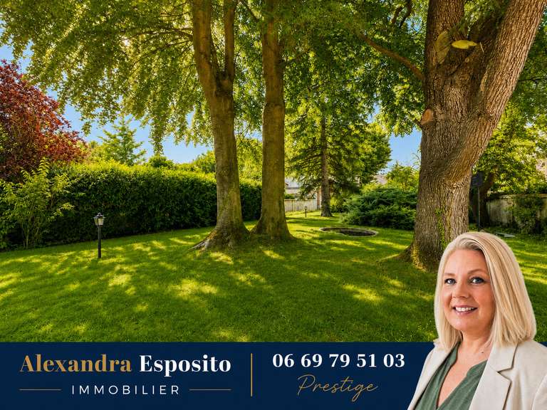 Maison Dreux - 7 chambres - 230m²