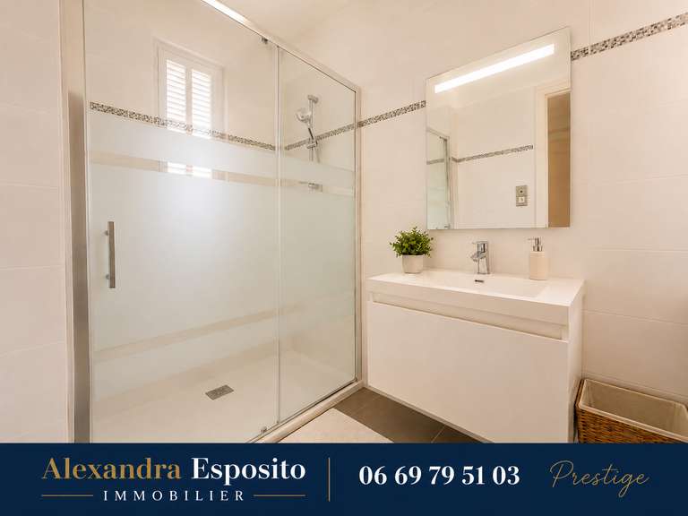 Maison Dreux - 7 chambres - 230m²