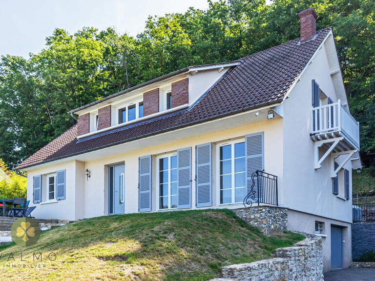 Maison Droue-sur-Drouette - 4 chambres - 163m²