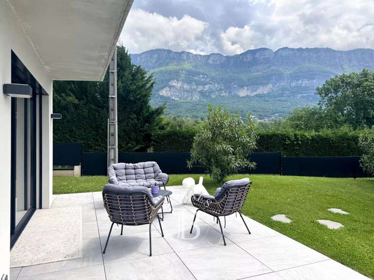 Maison Drumettaz-Clarafond - 4 chambres - 121m²