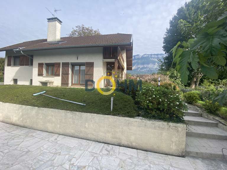 Maison Drumettaz-Clarafond - 4 chambres - 196m²