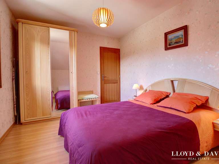 House Drumettaz-Clarafond - 4 bedrooms - 170m²