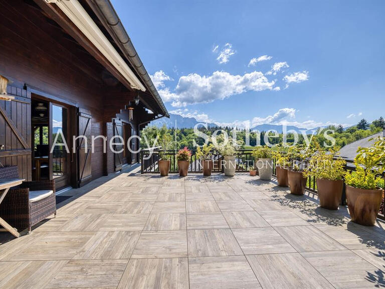 House Duingt - 6 bedrooms - 260m²