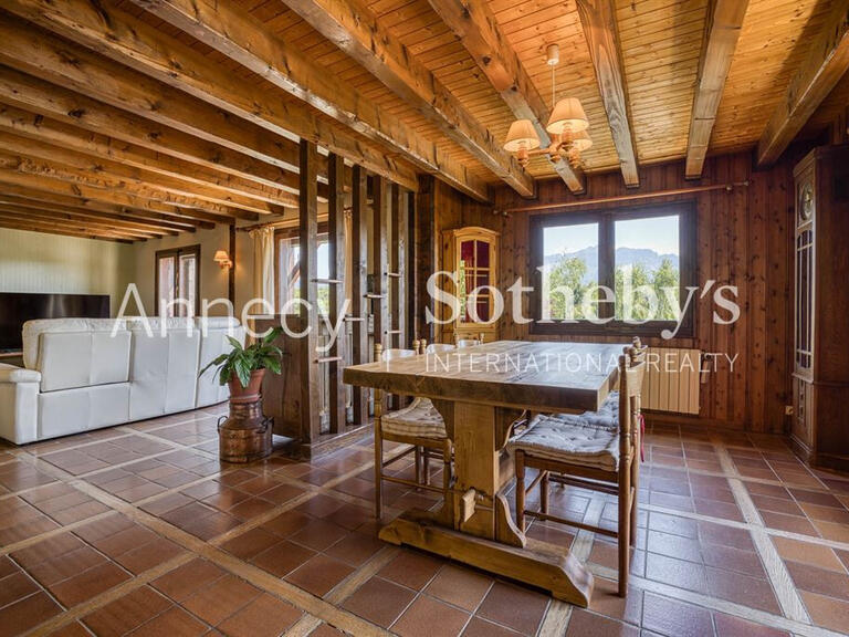 House Duingt - 6 bedrooms - 260m²