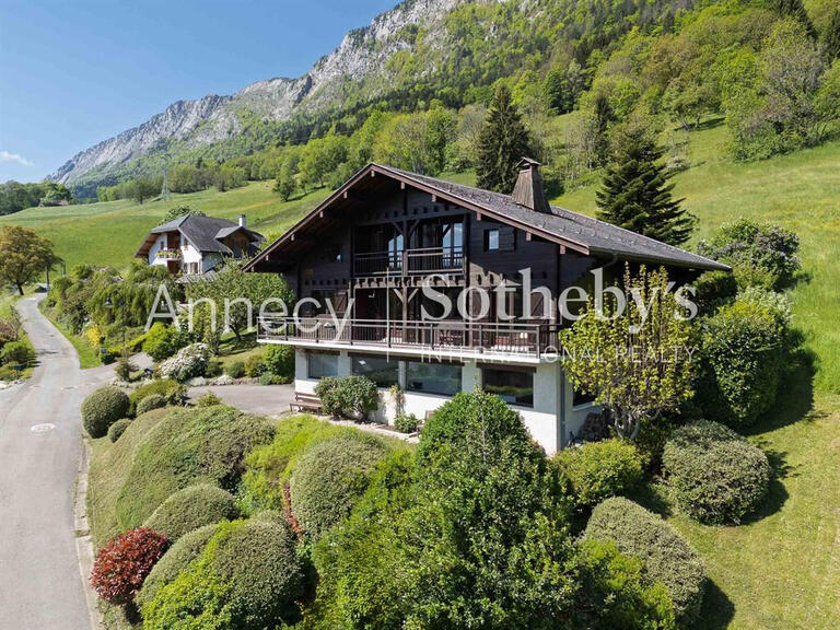 House Duingt - 6 bedrooms - 260m²