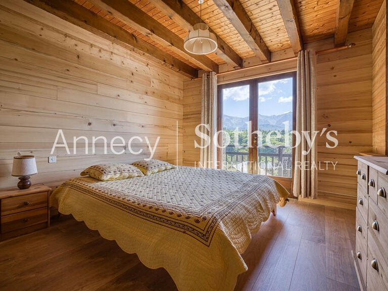 House Duingt - 6 bedrooms - 260m²