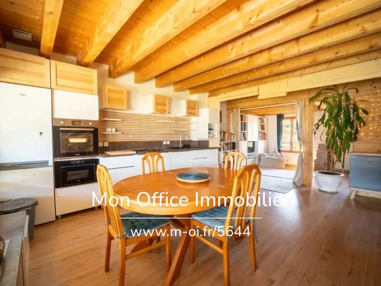 House Duingt - 4 bedrooms - 103m²