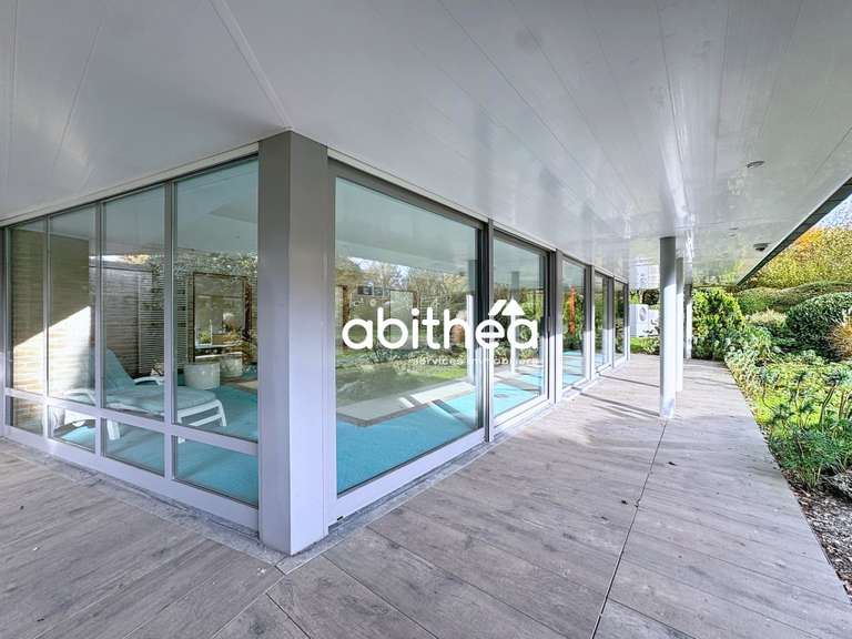 Maison Duisans - 4 chambres - 451m²