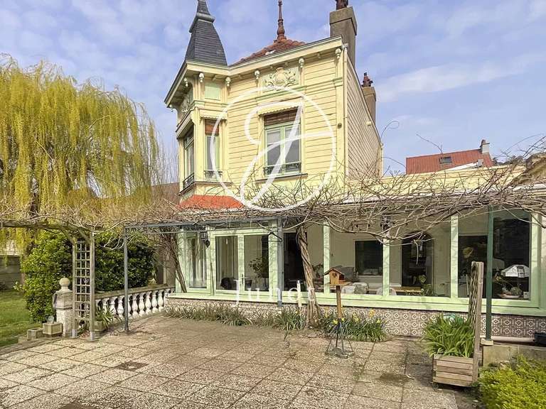 Maison Dunkerque - 4 chambres - 207m²