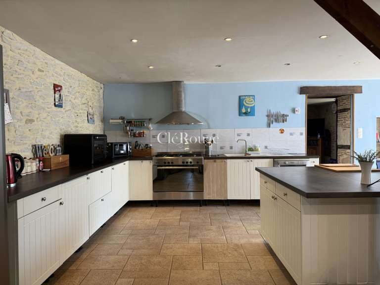 Maison Duras - 6 chambres - 350m²