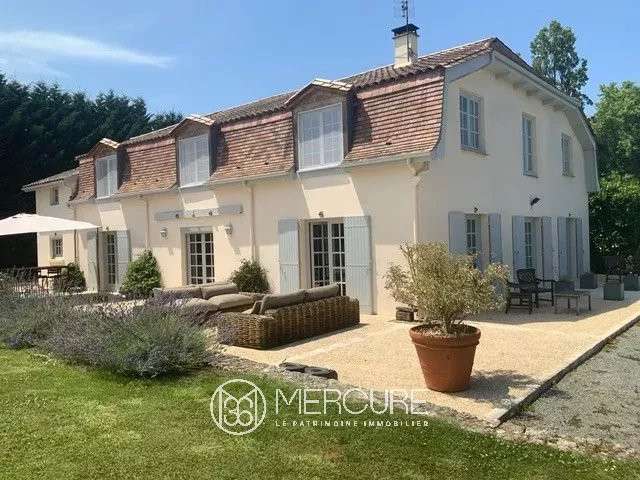 Maison Duras - 5 chambres - 441m²