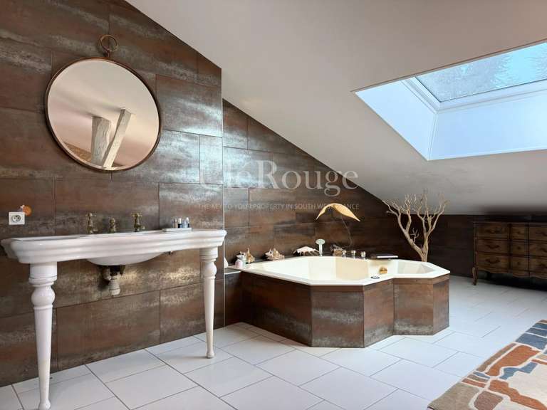 Maison Duras - 3 chambres - 340m²