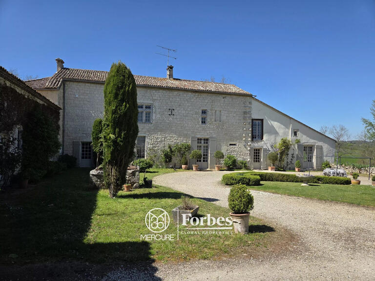 Propriété Duras - 4 chambres - 867m²