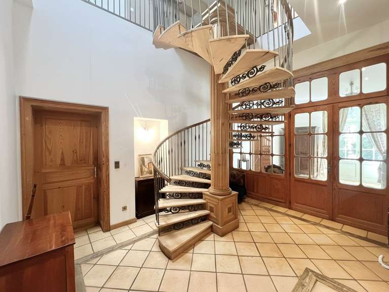 Maison Eauze - 7 chambres - 295m²