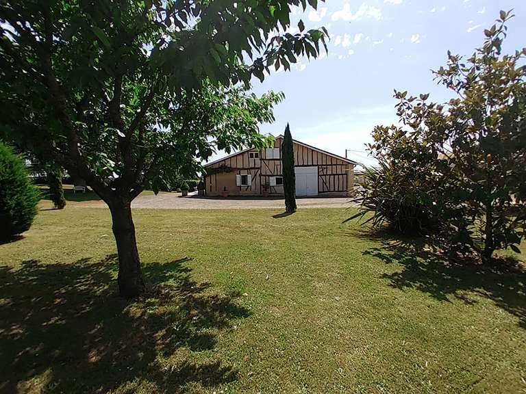 Maison Eauze - 4 chambres - 310m²