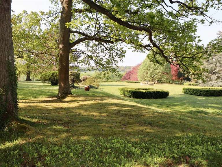 Manoir Écaquelon - 6 chambres - 41007m²