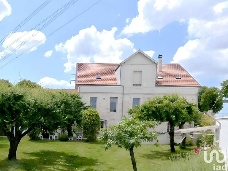 Luxury real estate for Sale la renaissance BellesPierres