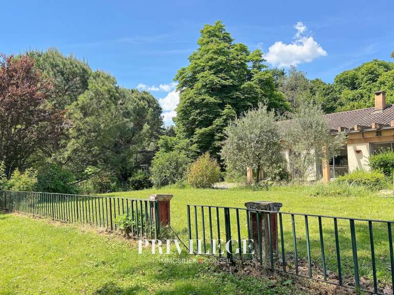 House Écully - 4 bedrooms - 250m²