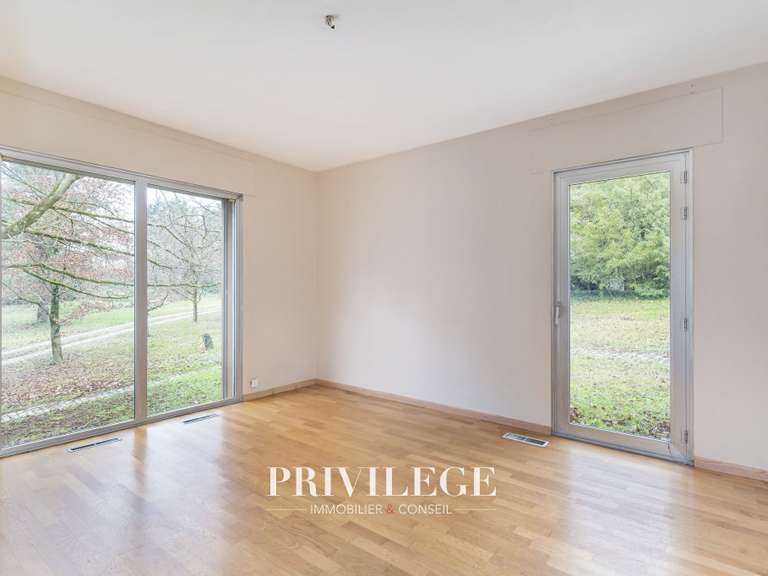 House Écully - 4 bedrooms - 250m²