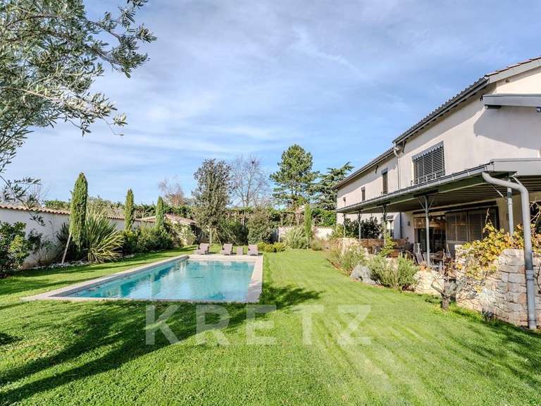 Maison Écully - 6 chambres - 470m²