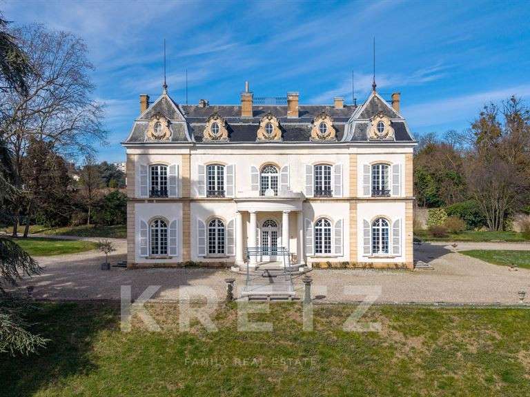 Maison Écully - 14 chambres - 2000m²