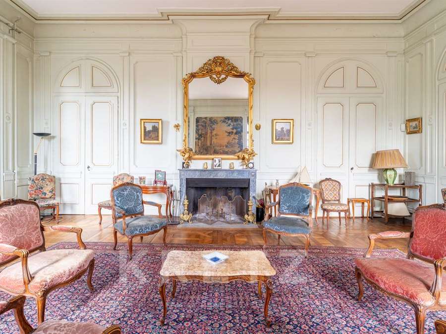 House Écully