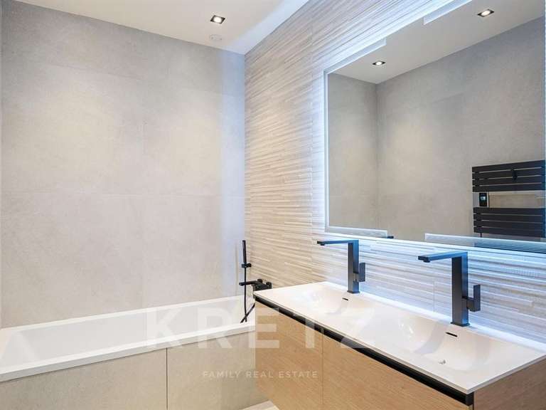 Maison Écully - 6 chambres - 340m²