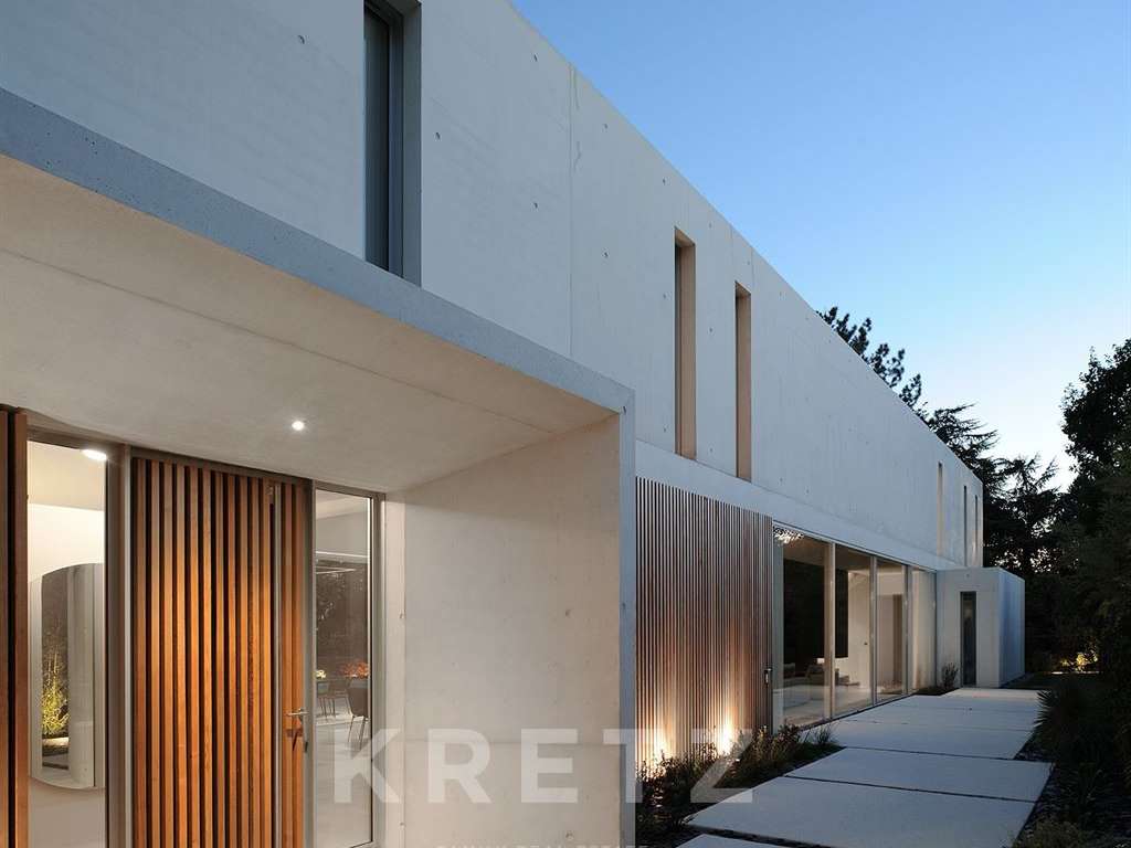 House Écully