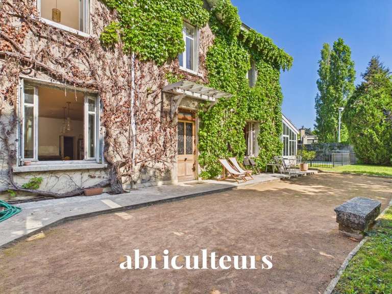 Maison Écully - 4 chambres - 175m²