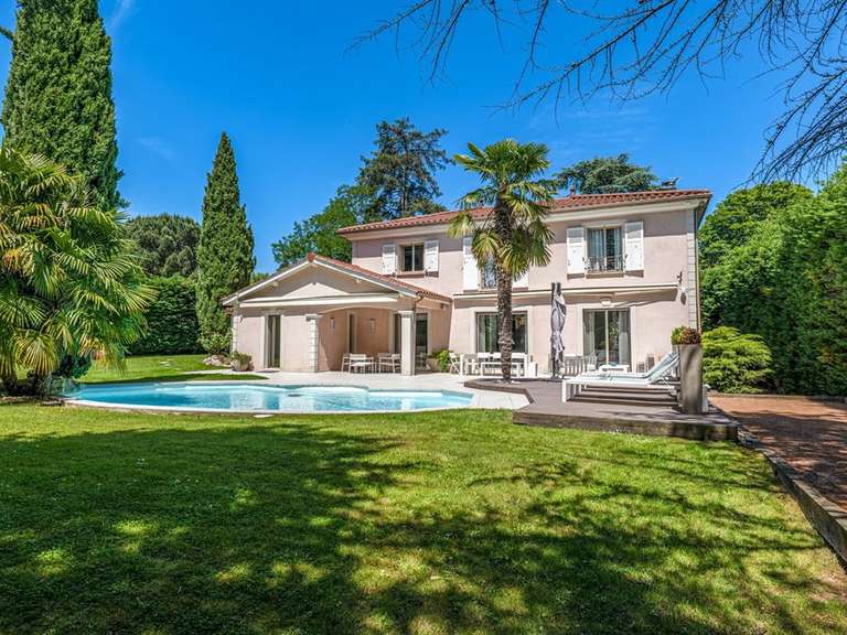 Maison Écully - 6 chambres - 373m²