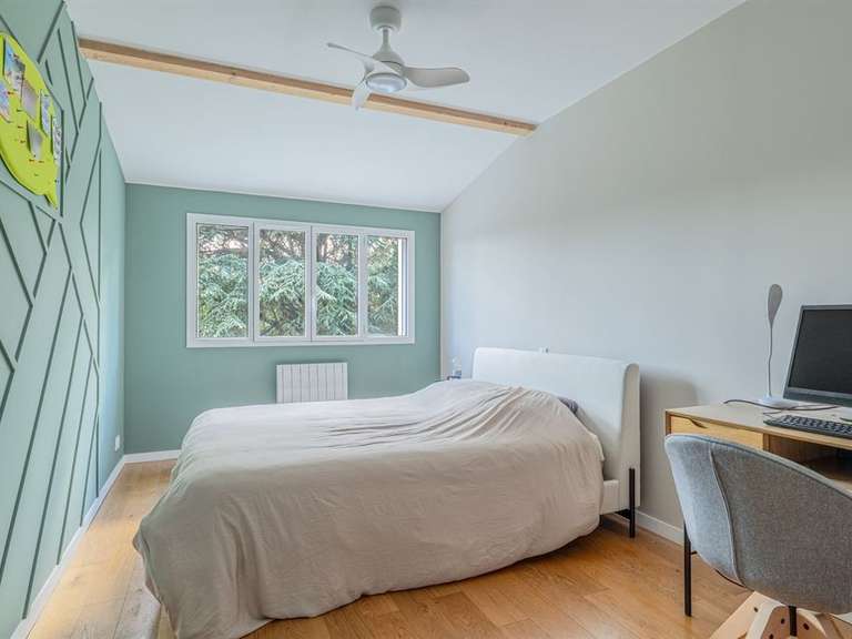 Maison Écully - 6 chambres - 188m²