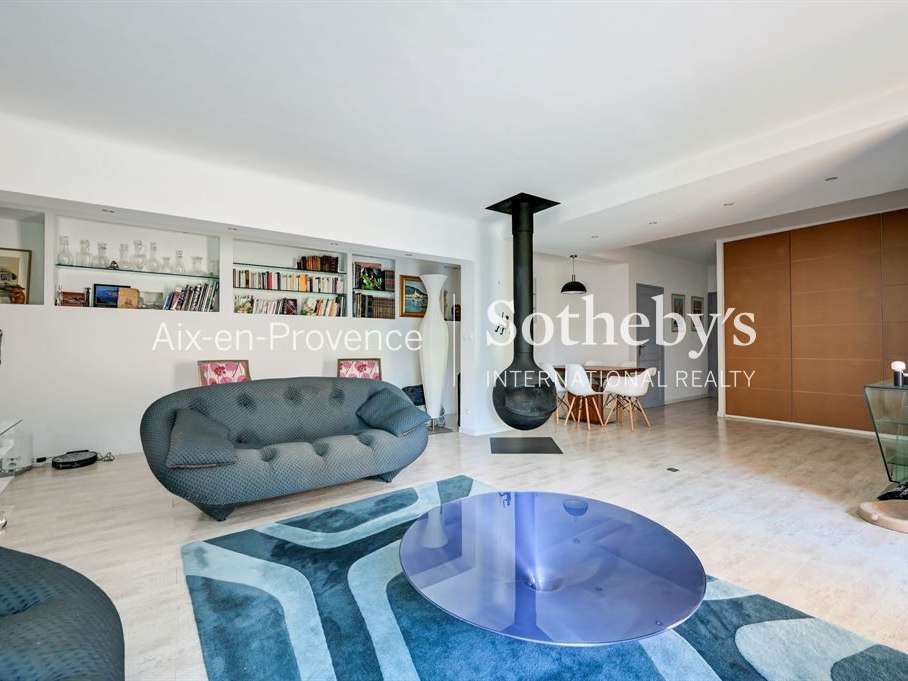 Apartment Éguilles