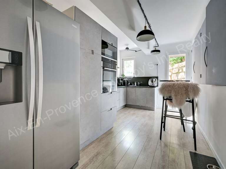 Appartement Éguilles - 105m²