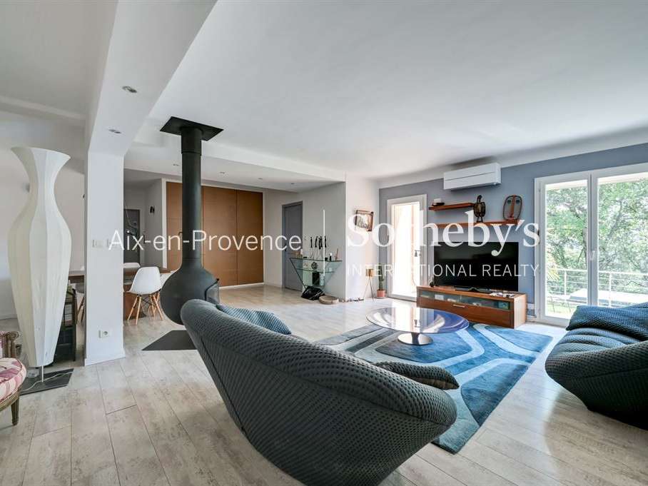 Apartment Éguilles