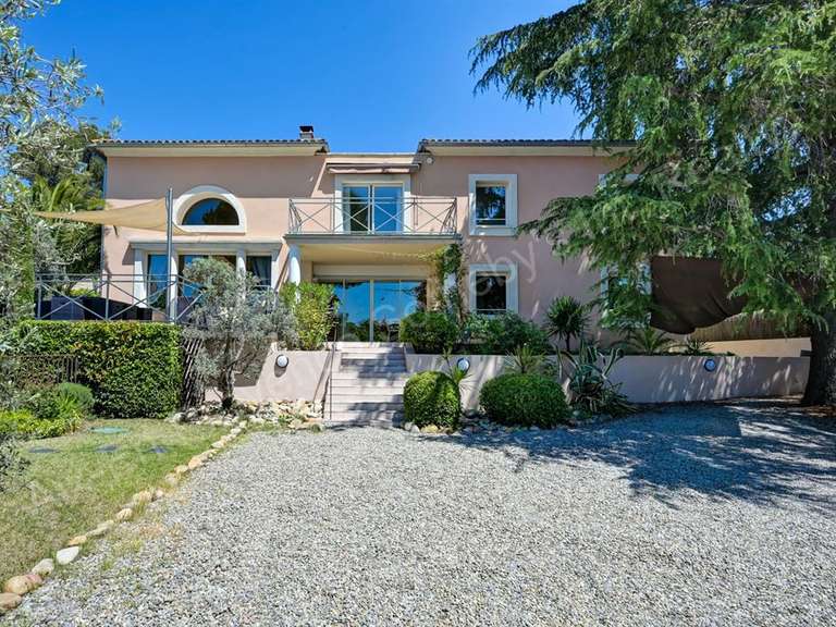 House Éguilles - 4 bedrooms - 190m²