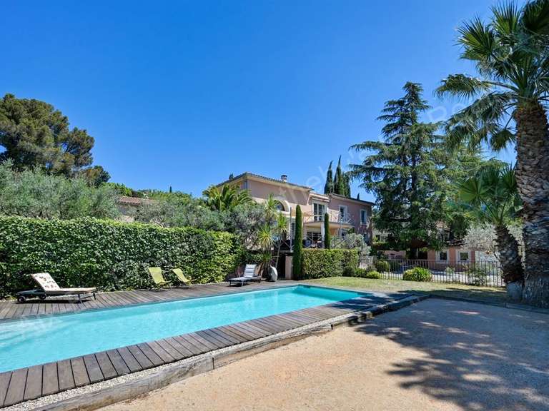 House Éguilles - 4 bedrooms - 190m²