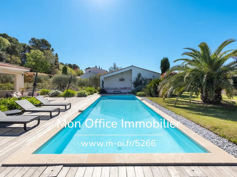 Maison Éguilles - 5 chambres - 195m²