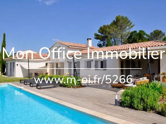 Maison Éguilles - 5 chambres - 195m²