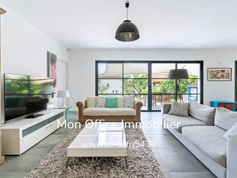 House Éguilles - 5 bedrooms - 180m²