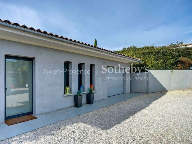 House Éguilles - 4 bedrooms - 160m²