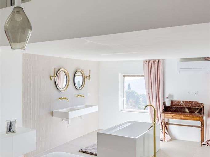 Maison Éguilles - 4 chambres - 160m²